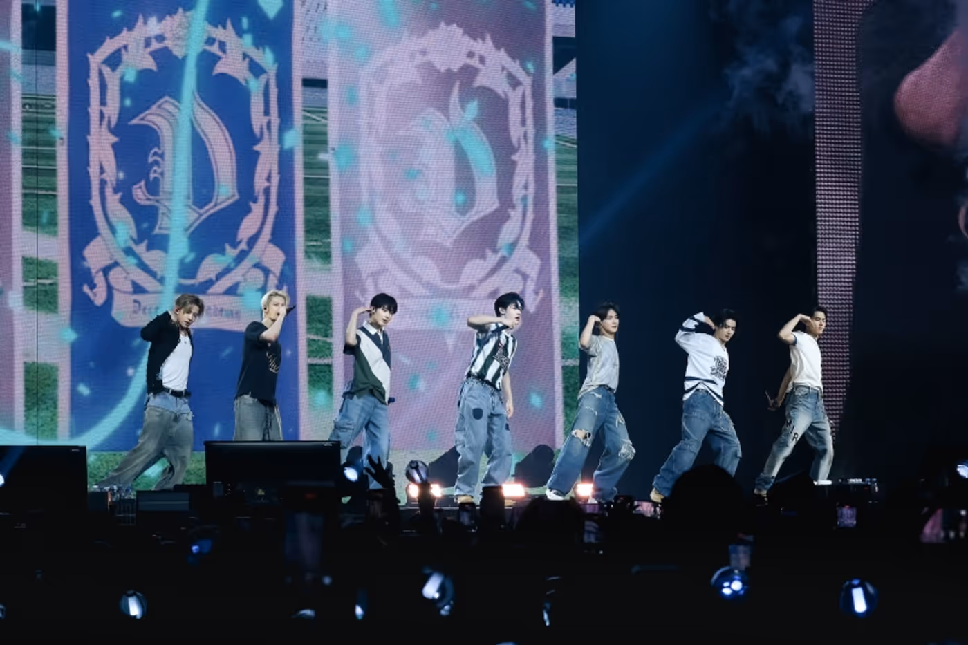 Concert Review: ENHYPEN Kicks Off WALK THE LINE U.S. Tour in New York With Energy and Charisma Concert Review: ENHYPEN Kicks Off WALK THE LINE U.S. Tour in New York With Energy and Charisma Image