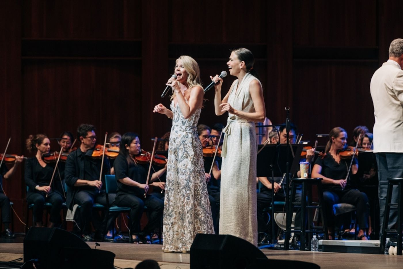 Review: Sutton Foster and Kelli O’Hara with The National Symphony Orchestra at Wolf Trap  Image