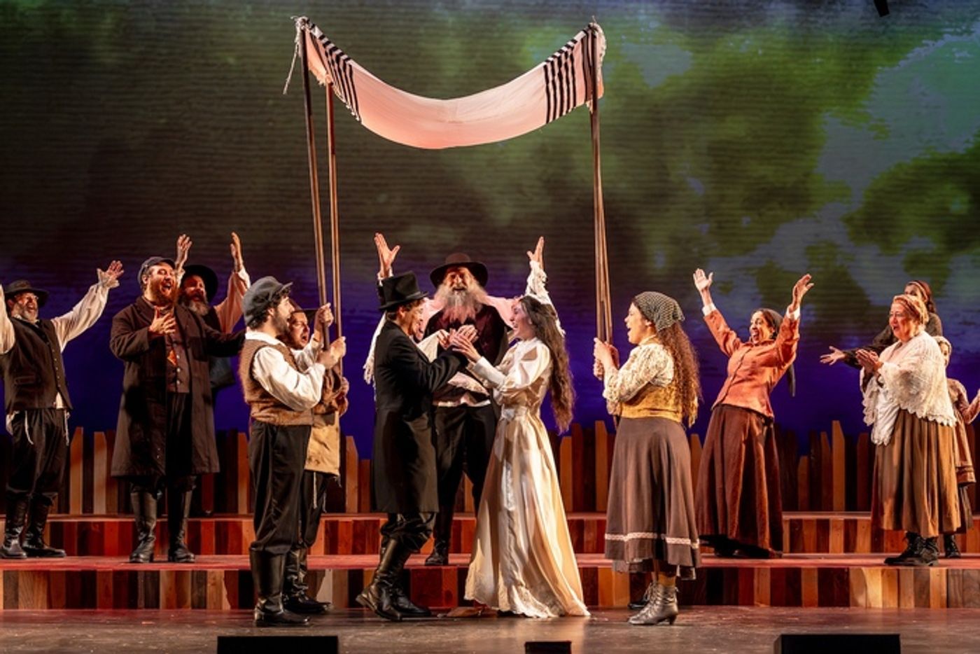 Photos: FIDDLER ON THE ROOF at Music Theater Works  Image