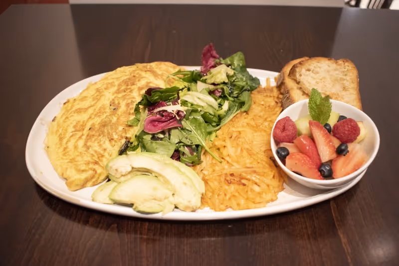 Review: CARNEGIE DINER AND CAFÉ-Delicious Meals to Relish in Midtown Image