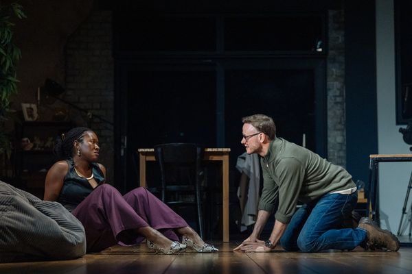 Shvorne Marks and Kevin Clifton Photo