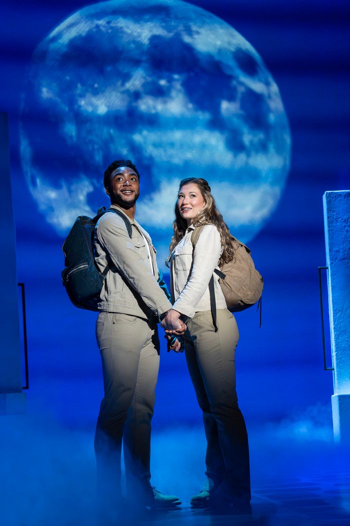 Photos: MAMMA MIA! Back on Broadway New Production Images — photo 12 of 15