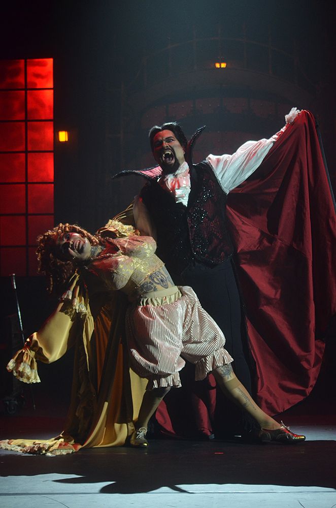 DRÁCULA - UM TERROR DE COMÉDIA: Get Ready for a Hilarious Take on a Classic Vampire Tale  Image