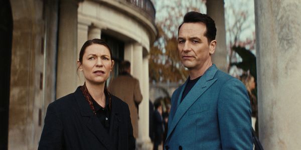 Claire Danes and Matthew Rhys  Photo