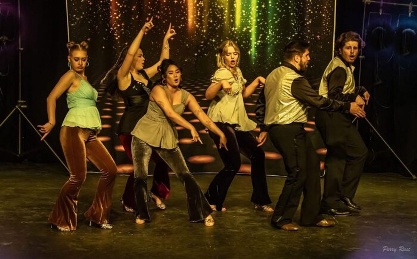 Review: DO YOU WANNA DANCE? at FMCT / The Hjemkomst Center Review: DO YOU WANNA DANCE? at FMCT / The Hjemkomst Center Image