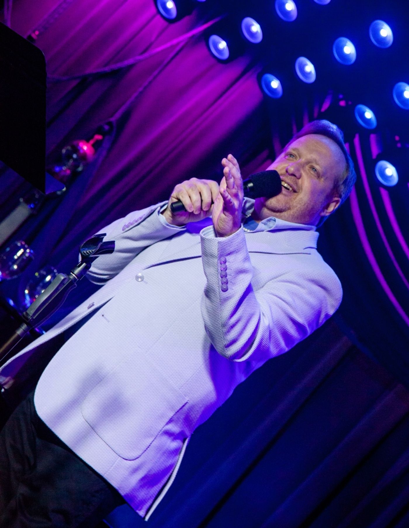 Review: Michael Kirk Lane Goes Heartfelt In RIGHT WHERE I BELONG at The Laurie Beechman Theatre  Image