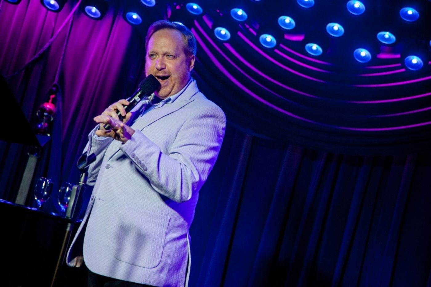 Review: Michael Kirk Lane Goes Heartfelt In RIGHT WHERE I BELONG at The Laurie Beechman Theatre  Image