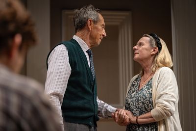 Jonathan Hyde and Joanne Pearce Photo