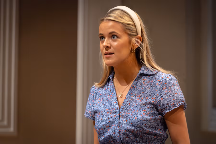 Photos: THE GATHERED LEAVES at Park Theatre First Look Image