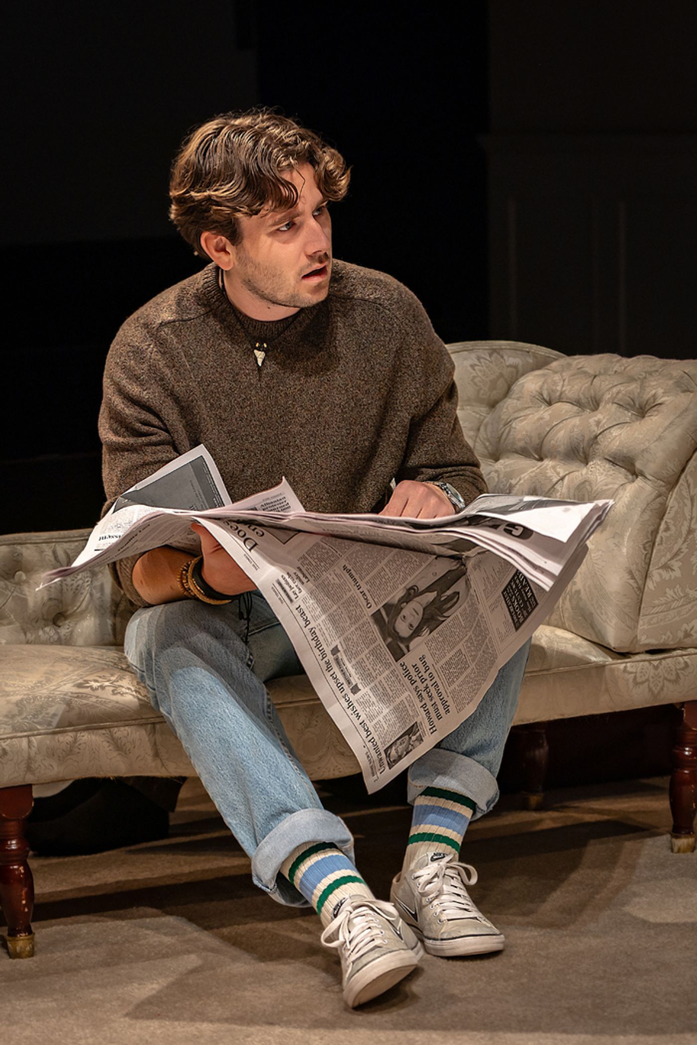 Photos: THE GATHERED LEAVES at Park Theatre First Look Photos: THE GATHERED LEAVES at Park Theatre First Look Image