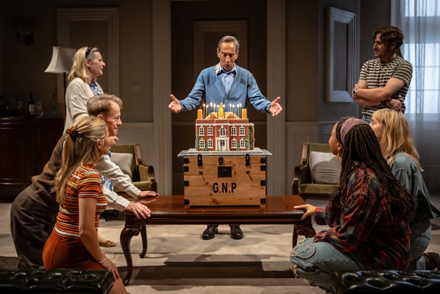 Photos: THE GATHERED LEAVES at Park Theatre First Look Photos: THE GATHERED LEAVES at Park Theatre First Look Image