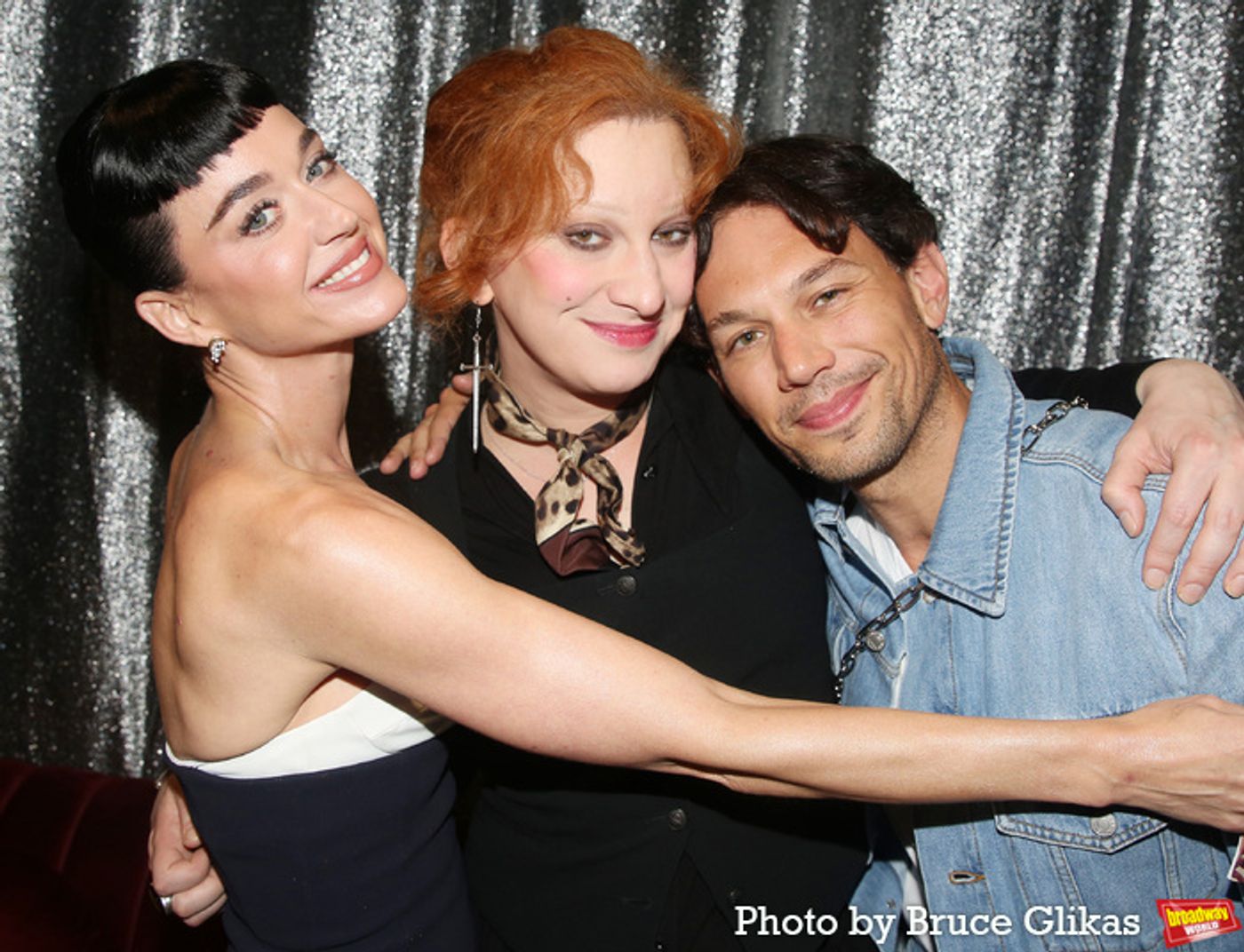 Photos: Katy Perry Visits the OH, MARY! Cast Backstage  Image