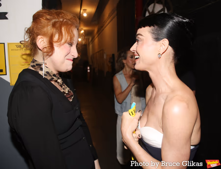 Photos: Katy Perry Visits the OH, MARY! Cast Backstage Image