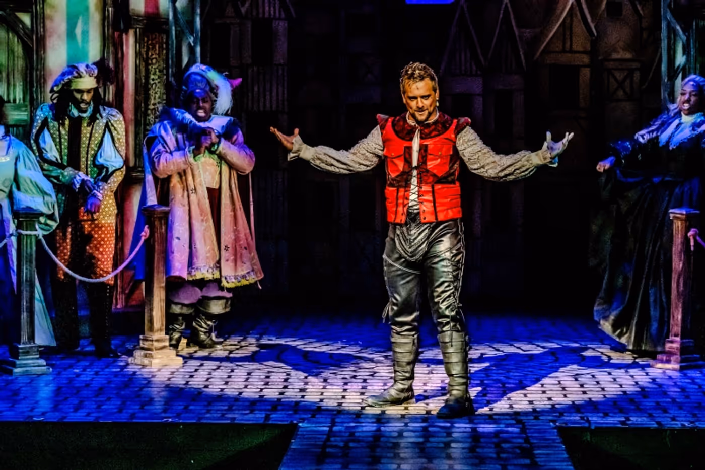 Review: SOMETHING ROTTEN! at Theatre Memphis  Image