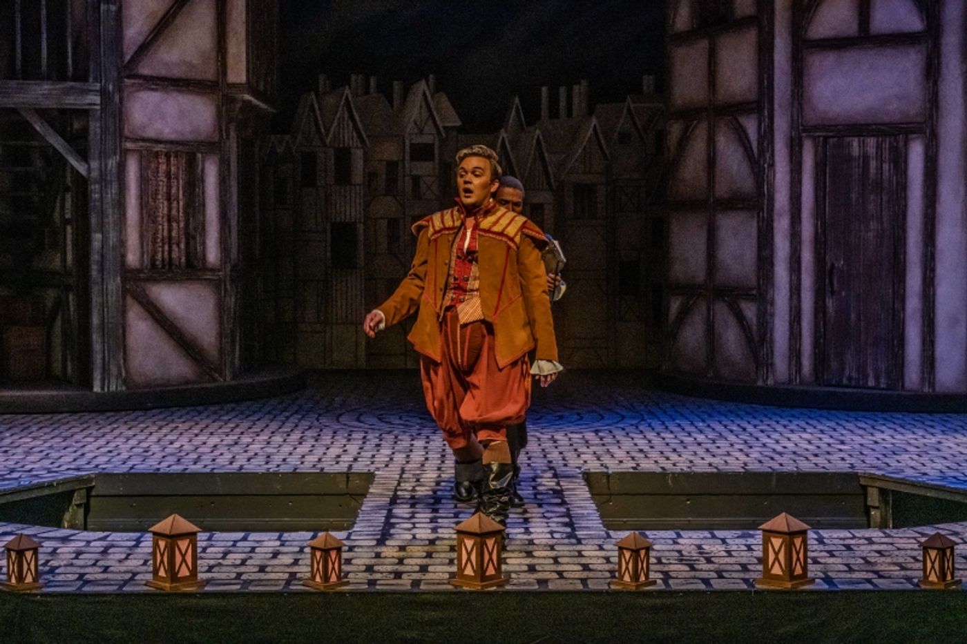 Review: SOMETHING ROTTEN! at Theatre Memphis  Image