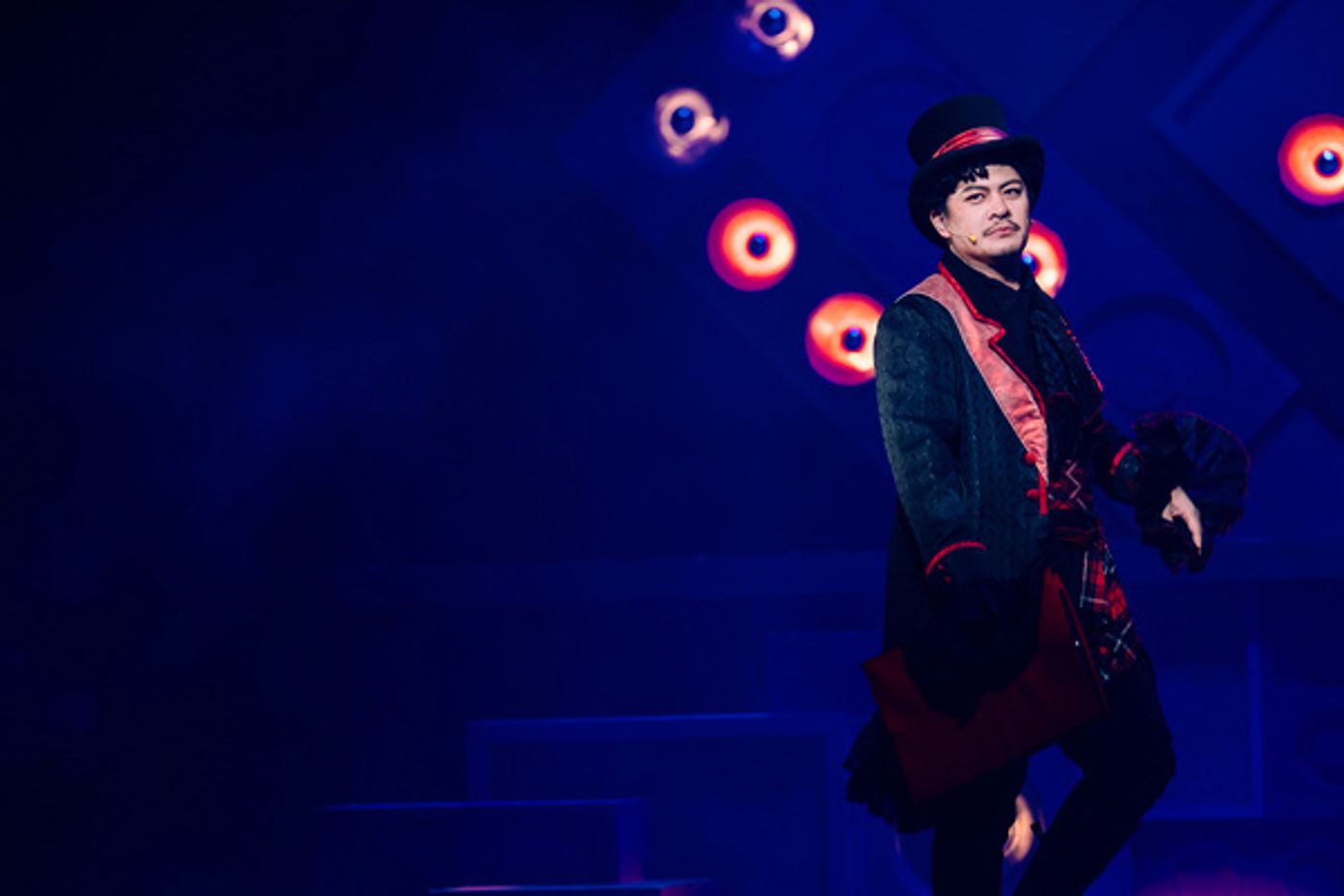 Photos: TAKE A QUACK AT IT! Extends Run at Taiwan’s National Theatres  Image