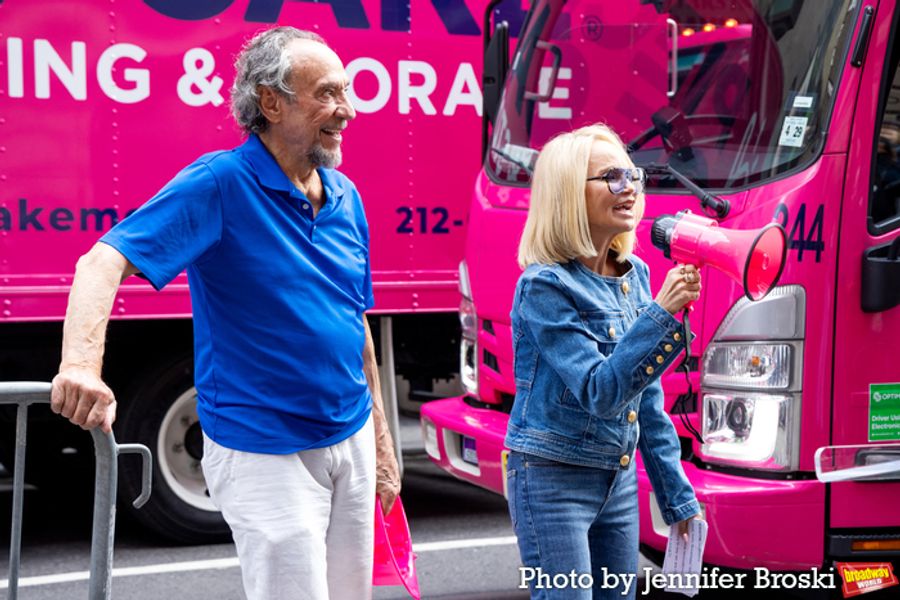 Photos/Video: Kristin Chenoweth Unveils the Full Cast of THE QUEEN OF VERSAILLES on Broadway Image