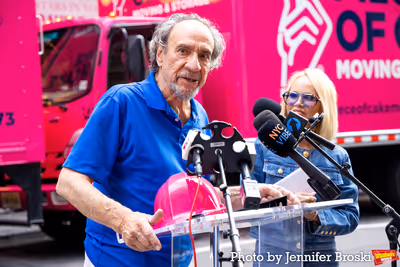 F. Murray Abraham, Kristin Chenoweth Photo