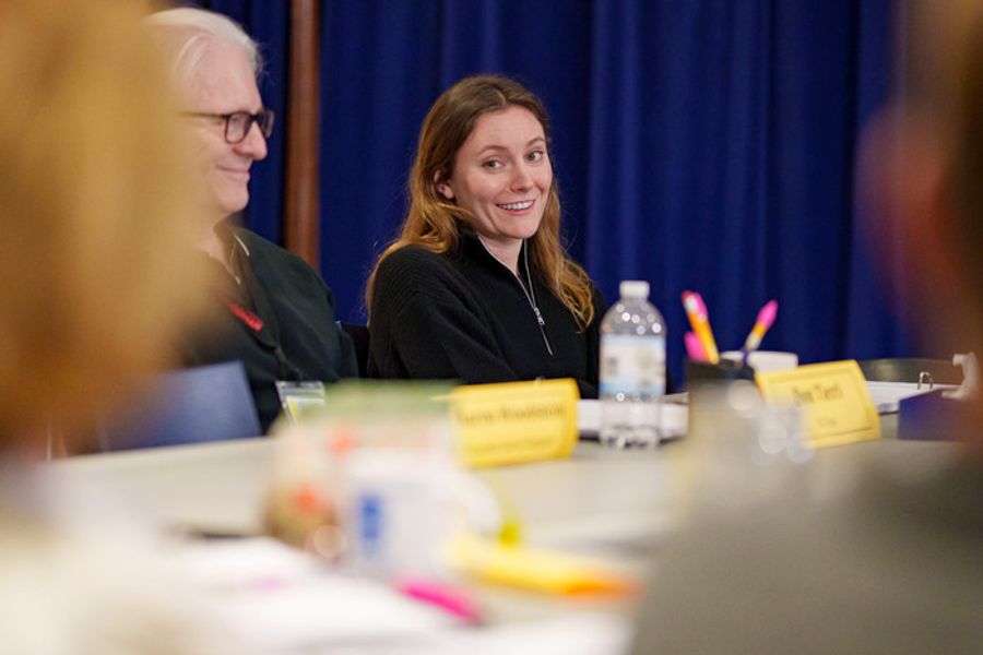 Photos: Jenna Fischer and More in Rehearsals for ASHLAND AVENUE at Goodman Theatre Image