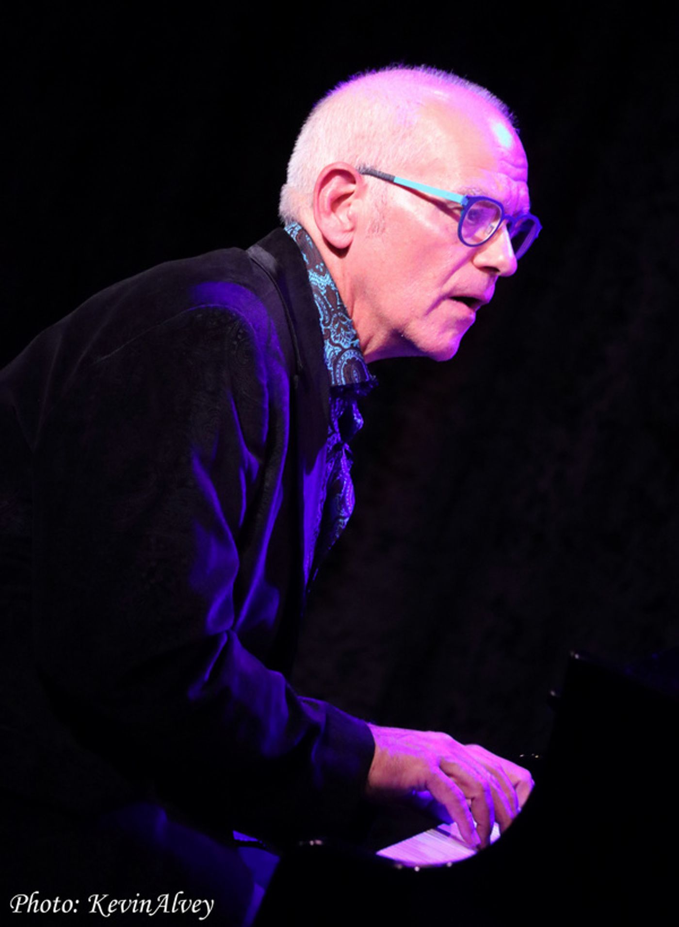 Photos: Ben Jones & Laurence Hobgood Reinvent Standards At Birdland  Image