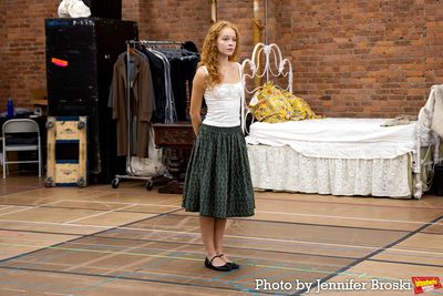 Ariana Ferch Photo