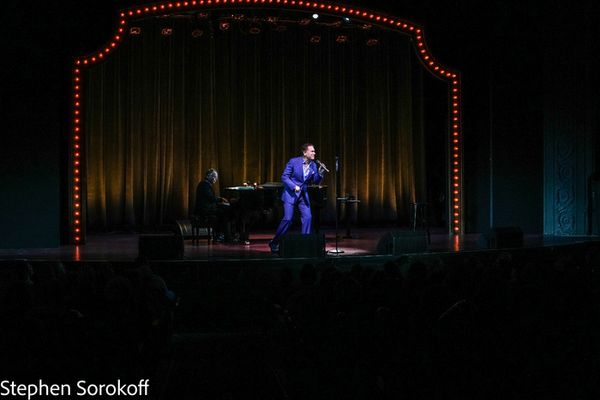 Brian Stokes Mitchell Photo