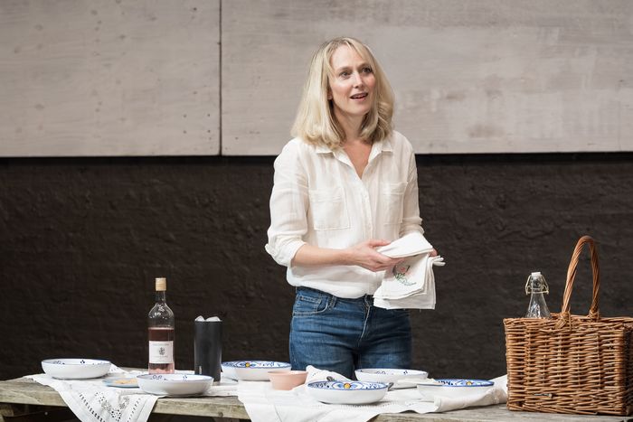 Photos: Mike Bartlett’s JUNIPER BLOOD at Donmar Warehouse — photo 5 of 17