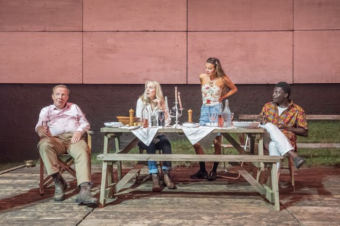 Photos: Mike Bartlett’s JUNIPER BLOOD at Donmar Warehouse — photo 8 of 17
