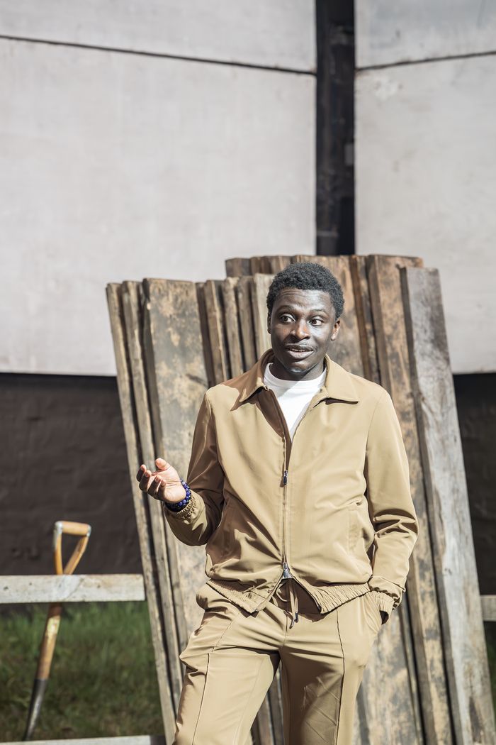 Photos: Mike Bartlett’s JUNIPER BLOOD at Donmar Warehouse — photo 16 of 17