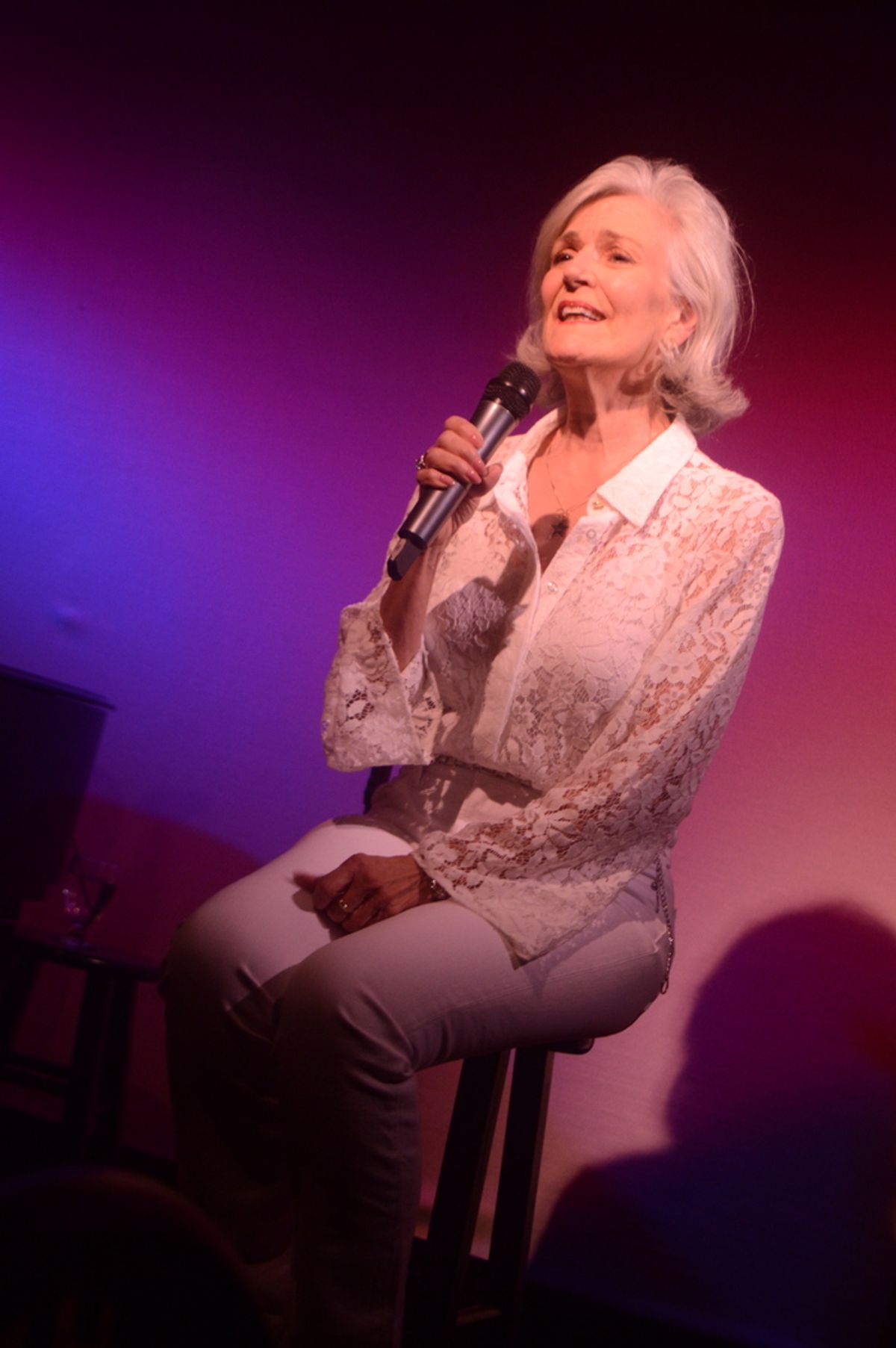 Karen Mason. Photo credit: Maryann Lopinto at 