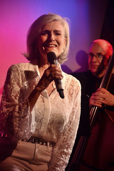 Karen Mason. Photo credit: Maryann Lopinto Photo