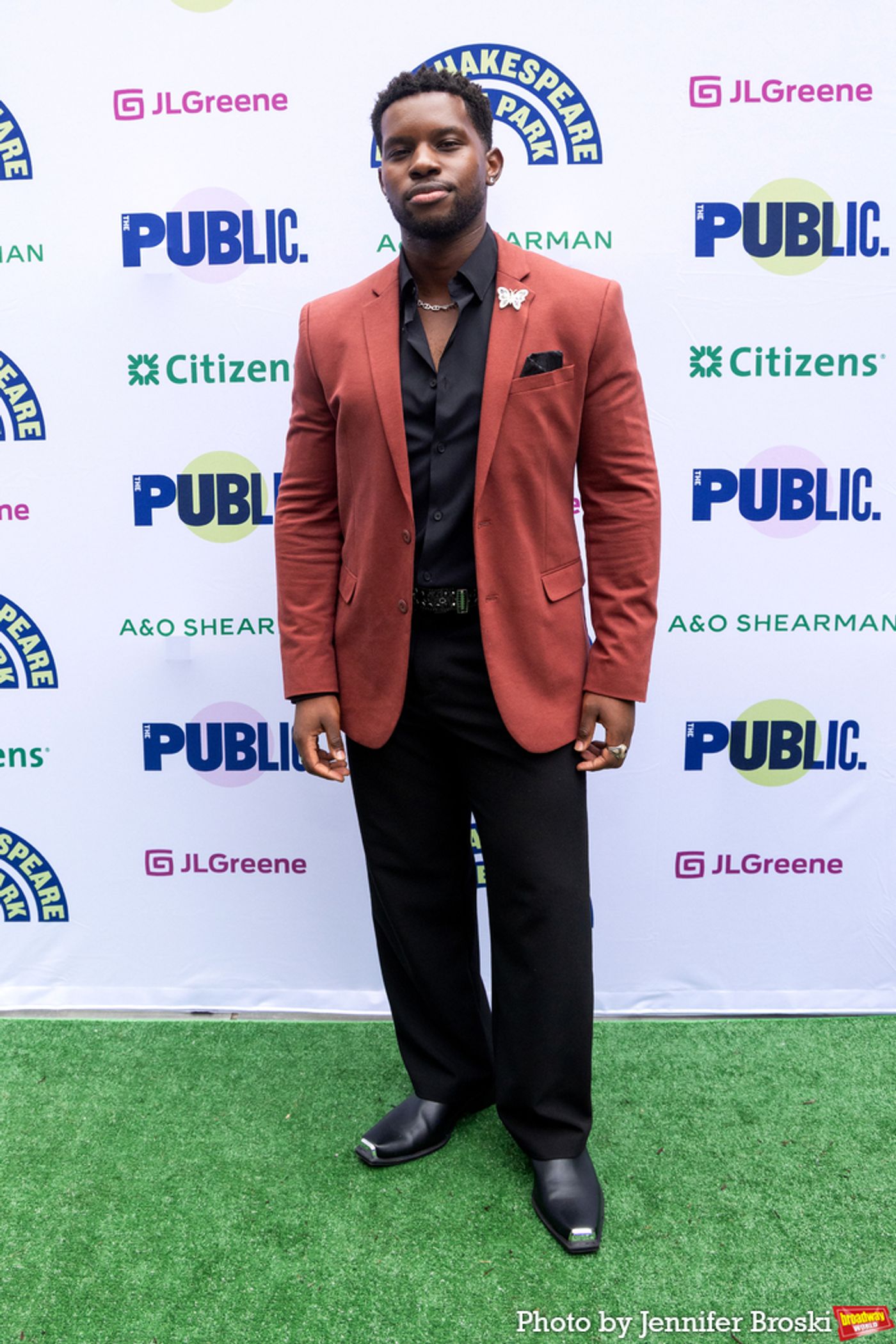 Photos: TWELFTH NIGHT Cast Celebrates Opening Night in the Park  Image