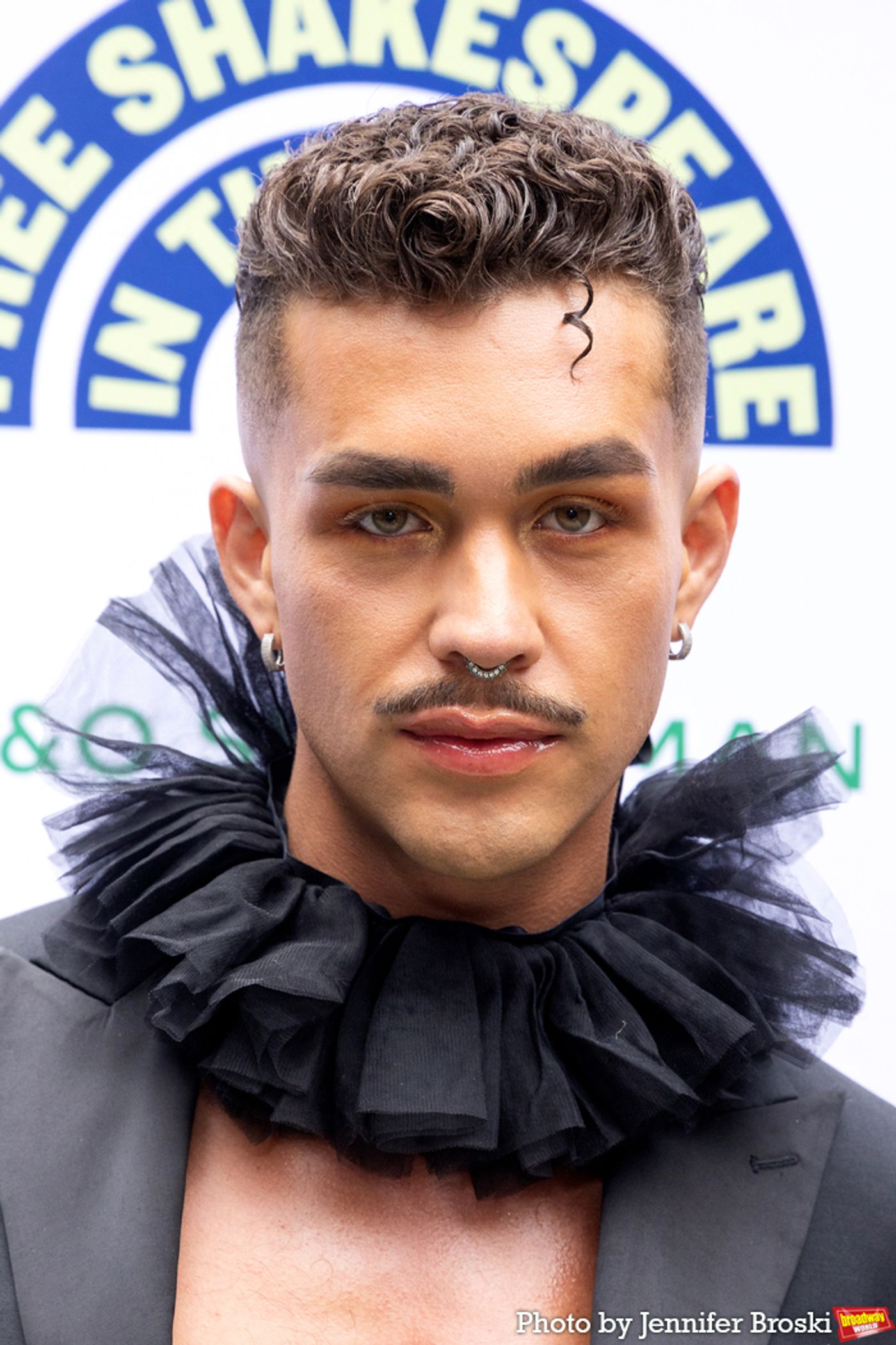 Photos: TWELFTH NIGHT Cast Celebrates Opening Night in the Park  Image