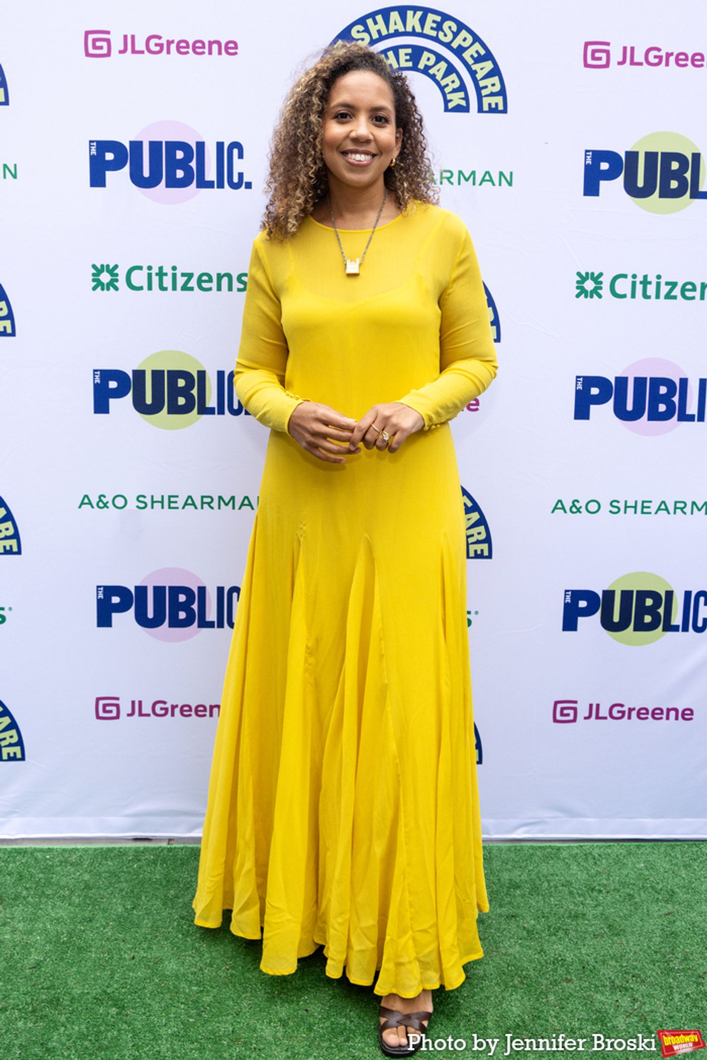 Photos: TWELFTH NIGHT Cast Celebrates Opening Night in the Park  Image