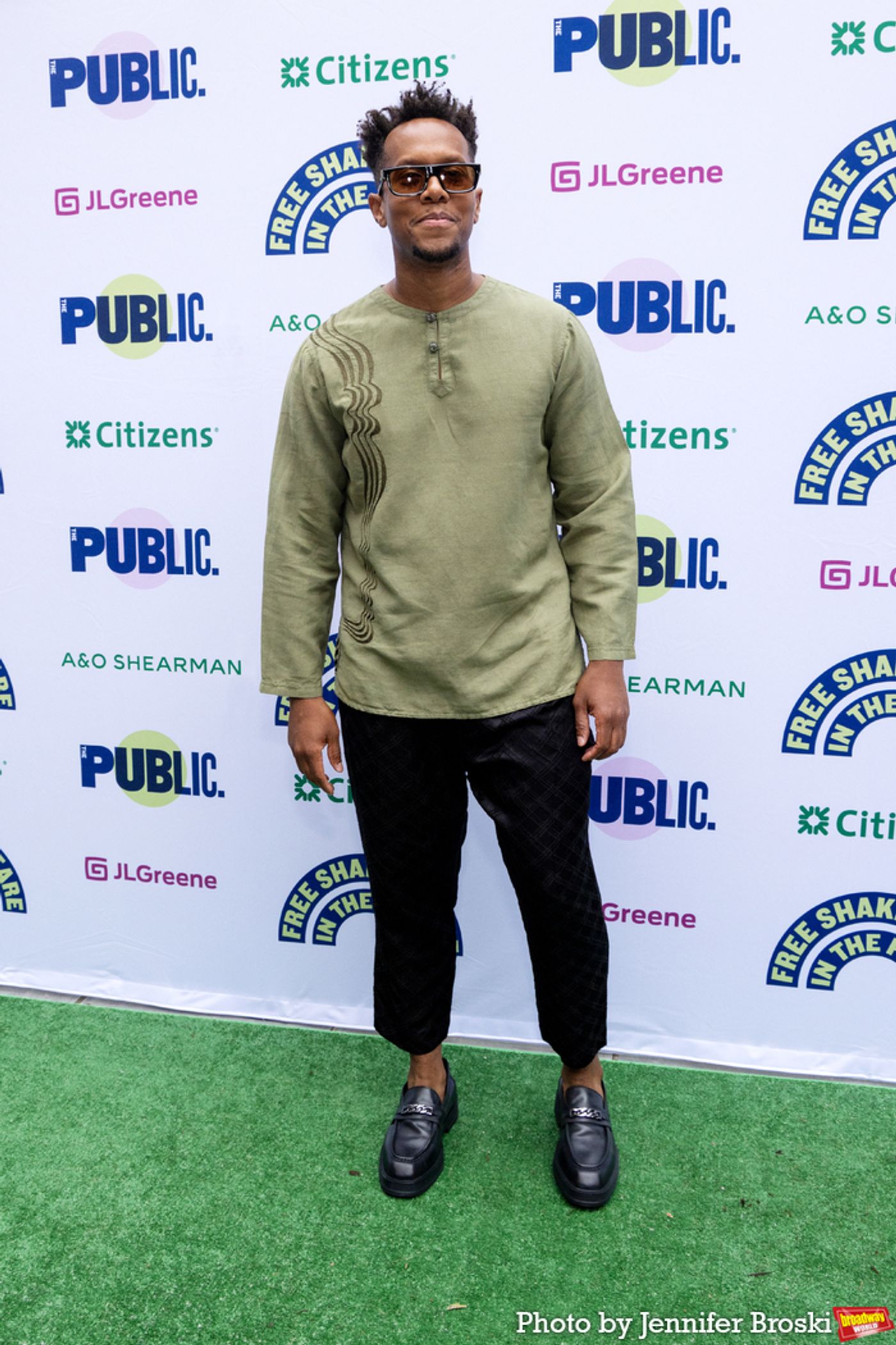 Photos: TWELFTH NIGHT Cast Celebrates Opening Night in the Park  Image