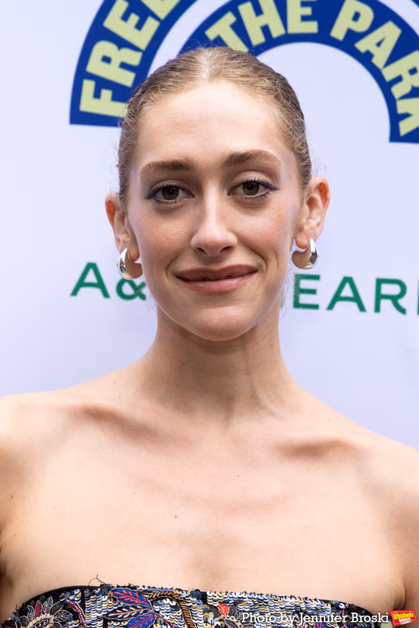 Photos: Stars Walk the Red Carpet for Opening Night of TWELFTH NIGHT  Image