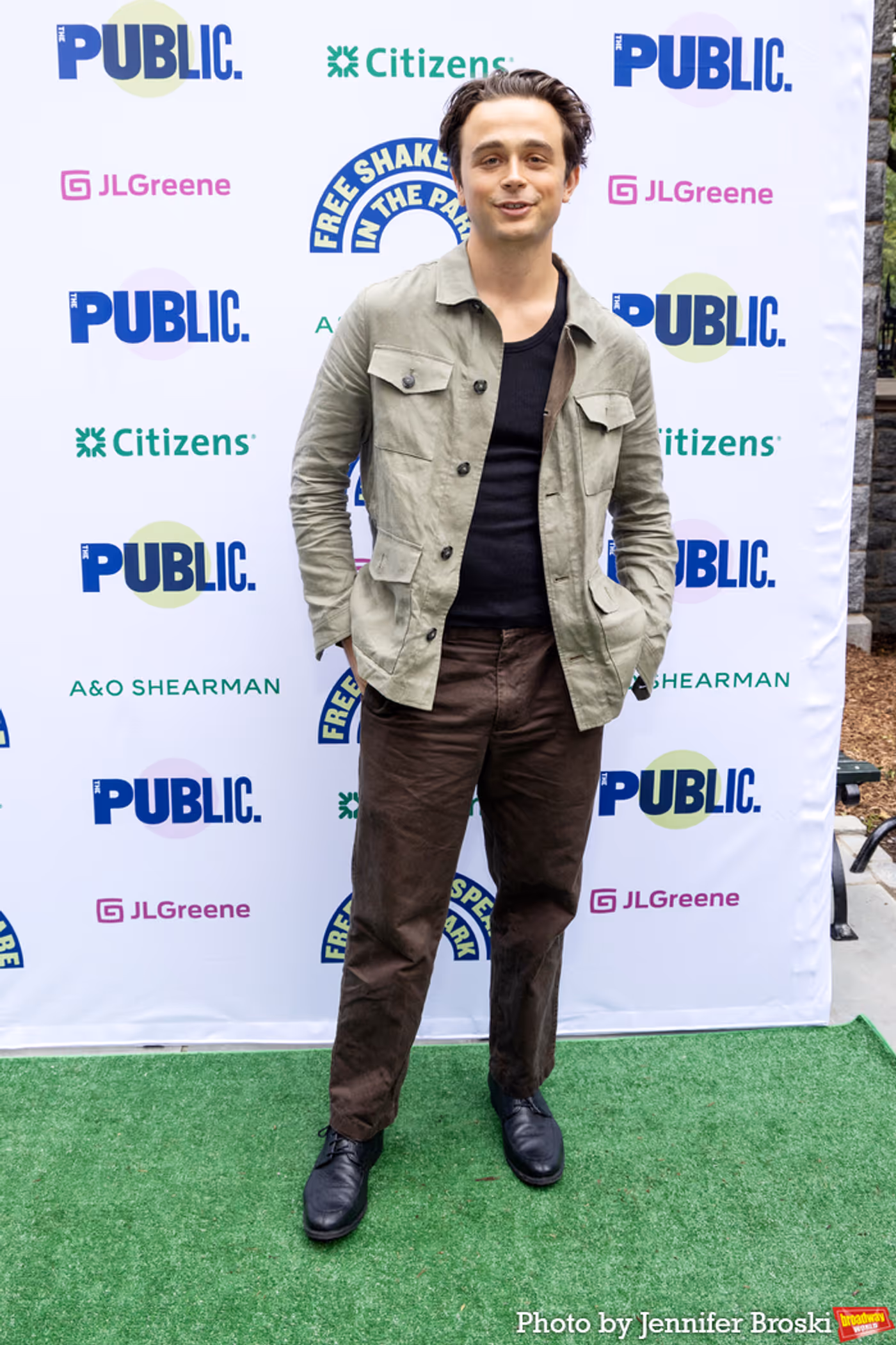 Photos: Stars Walk the Red Carpet for Opening Night of TWELFTH NIGHT  Image