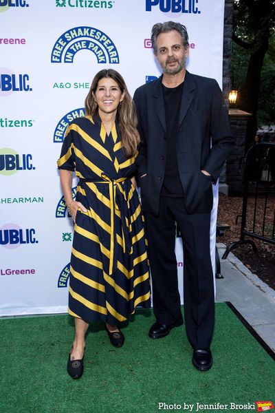 Marisa Tomei and guest Photo