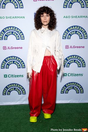 Jen Tullock @ BroadwayWorld Jen Tullock Photo