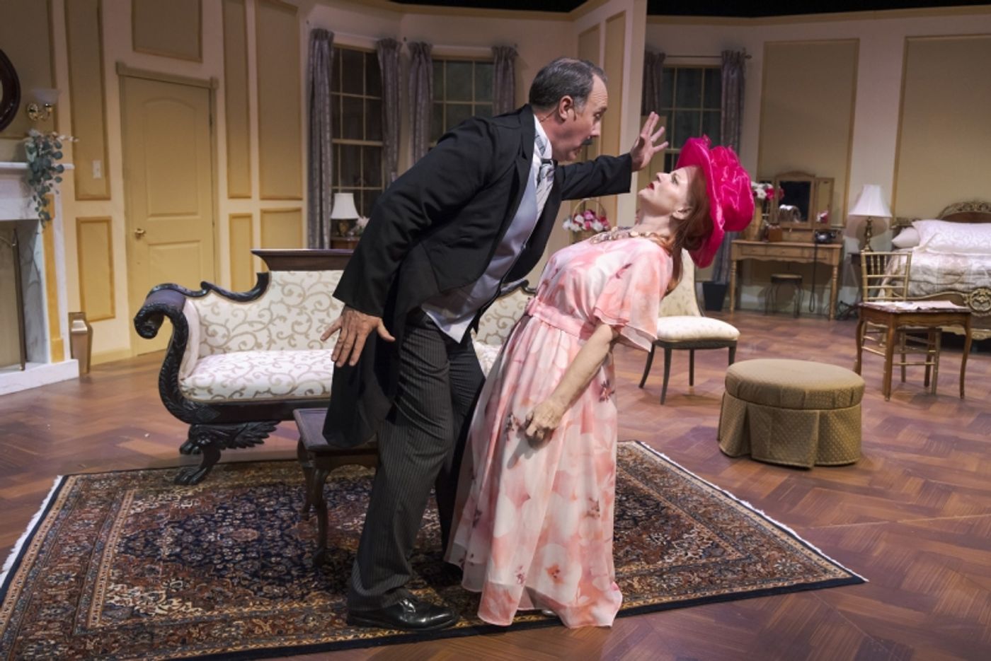 Review: PLAZA SUITE by Neil Simon at Hillbarn Theatre  Image