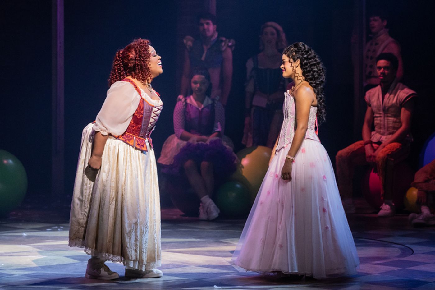 Photos: First Look at James Monroe Iglehart and Cheryl Porter in & JULIET  Image