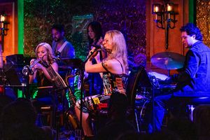 Peter Douskalis, Devon Meddock, Joan Chew, Betty Kean, Luke Woodle Photo