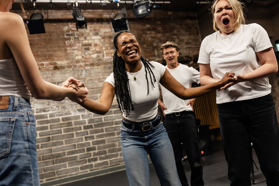 Photos: INVASIVE SPECIES In Rehearsal At King's Head Theatre Image