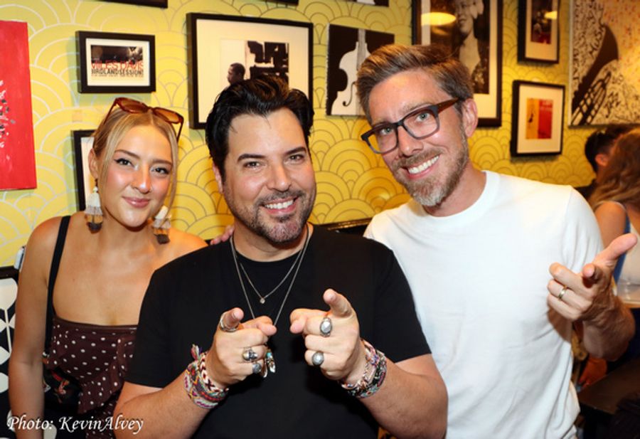 Photos: Frankie Moreno Makes NYC Club Debut At Birdland Image