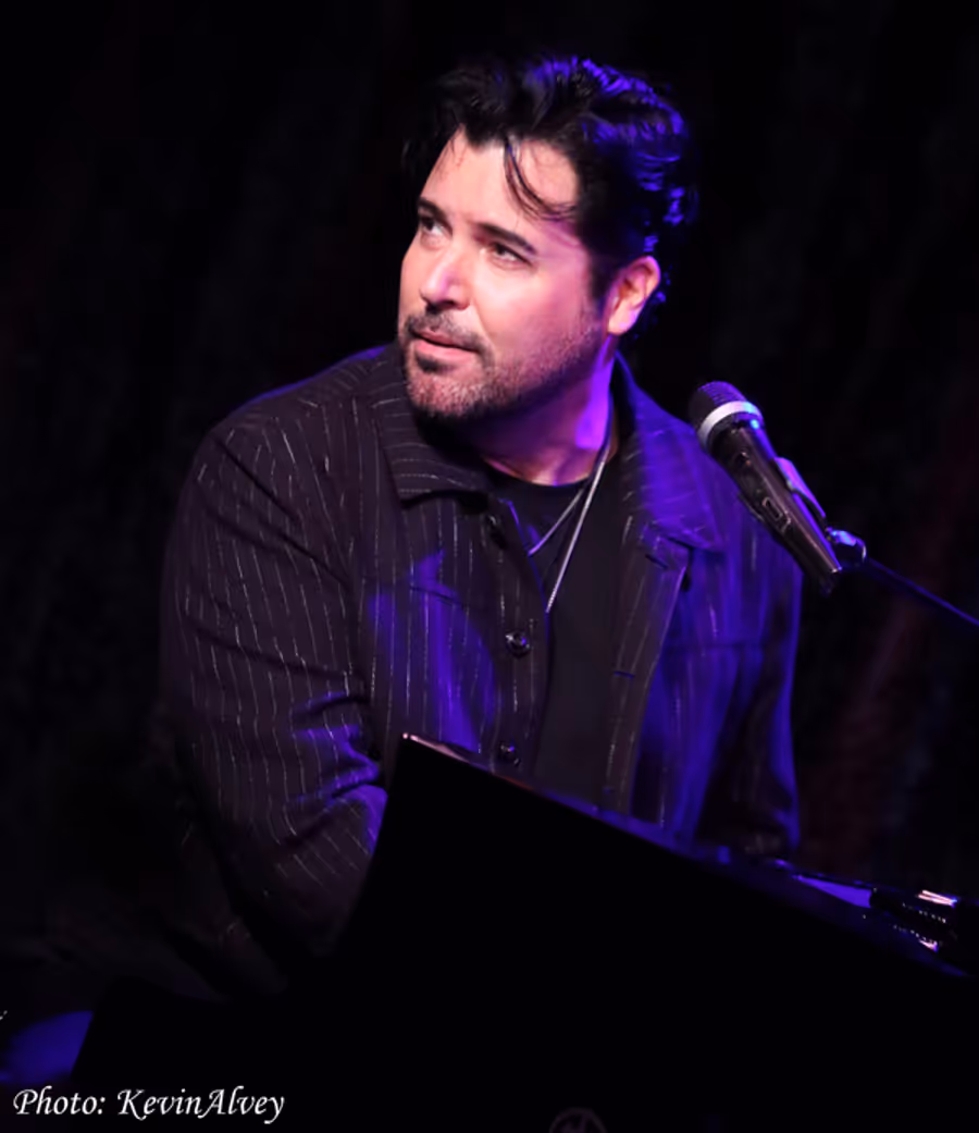 Photos: Frankie Moreno Makes NYC Club Debut At Birdland Image