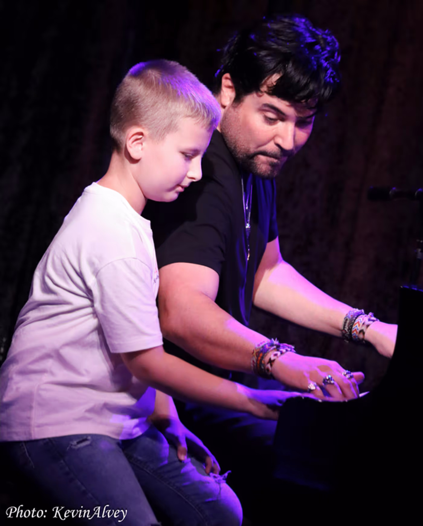 Photos: Frankie Moreno Makes NYC Club Debut At Birdland  Image