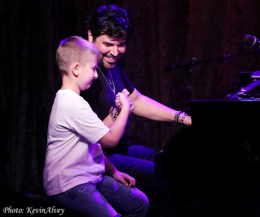 Photos: Frankie Moreno Makes NYC Club Debut At Birdland Image