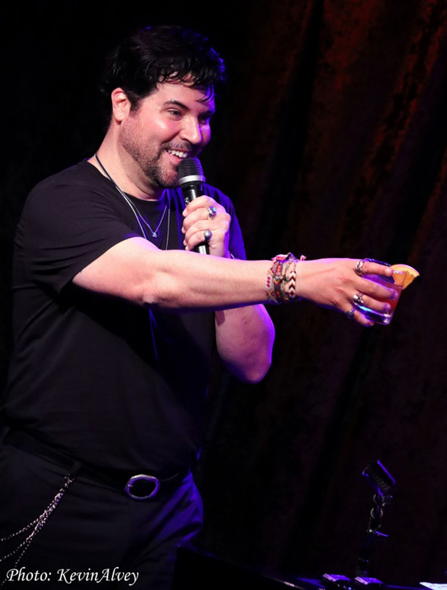 Photos: Frankie Moreno Makes NYC Club Debut At Birdland Image