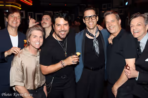 Joshua Bell, Eric Gabbard, Giovanni Marino, Frankie Marino, Ryan Silverman, Steven Reineke, Jim Caruso @ BroadwayWorld Joshua Bell, Eric Gabbard, Giovanni Marino, Frankie Marino, Ryan Silverman, Steven Re Photo
