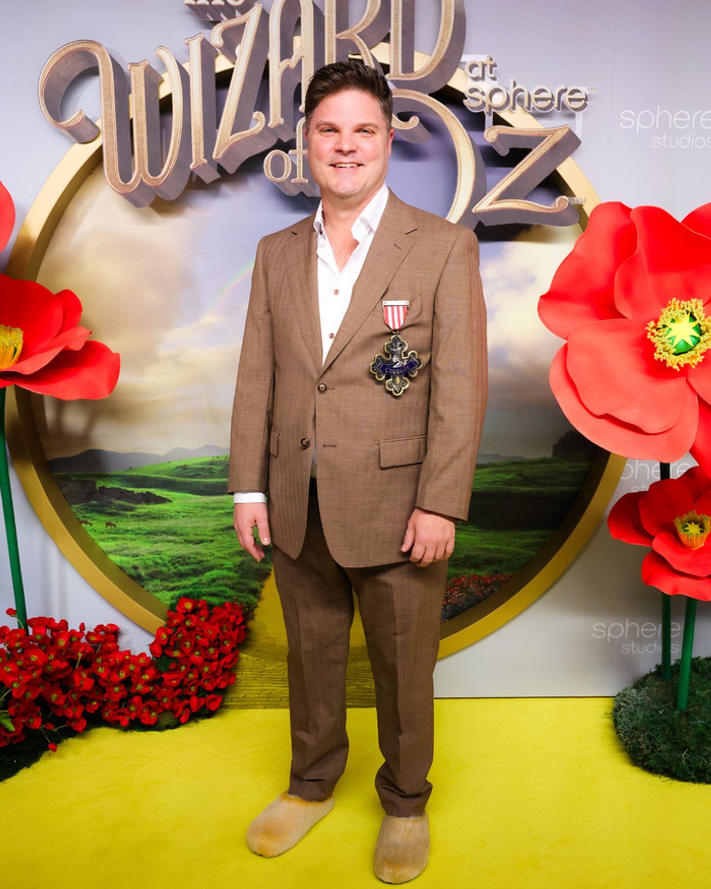 Photos: Lorna Luft, Jessica Vosk, & More Attend THE WIZARD OF OZ AT SPHERE  Image